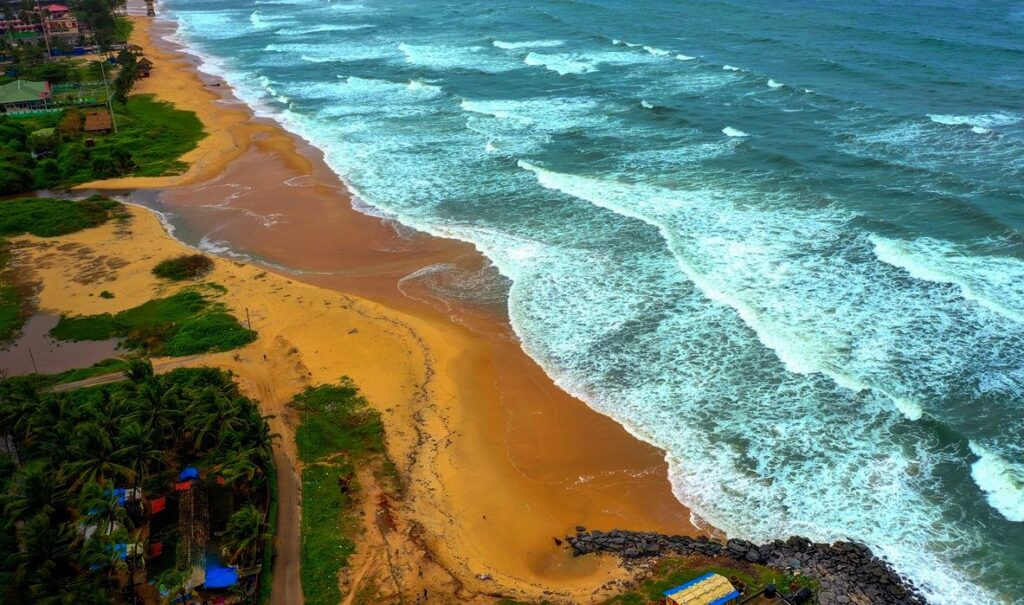 Budget Trip for Students: जेब में पैसे कम हैं? ये 7 जगह कॉलेज छात्रों के लिए बेस्ट हैं