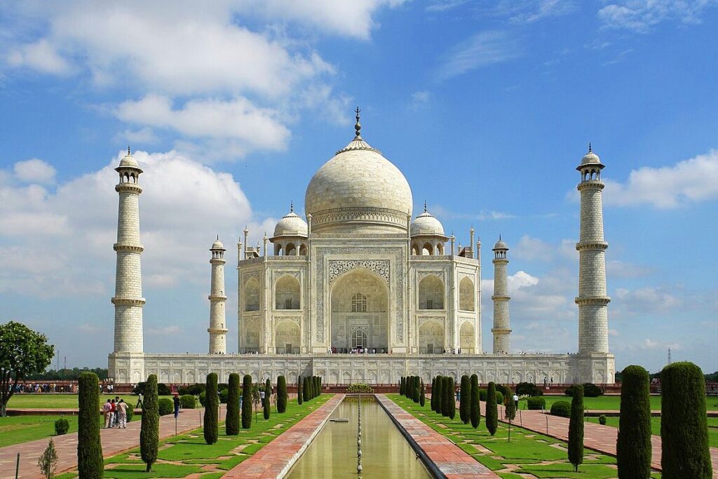 सात अजूबे