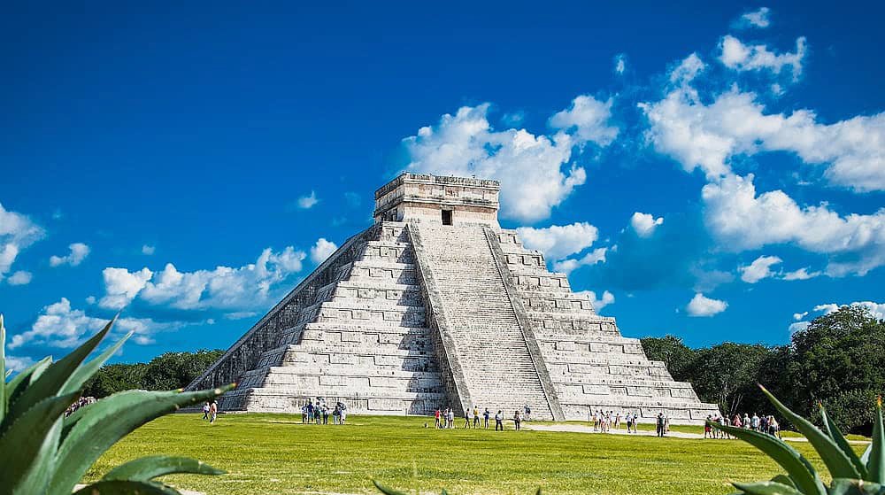 सात अजूबे