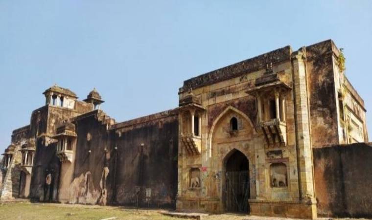 रोहतास गढ़ किला 