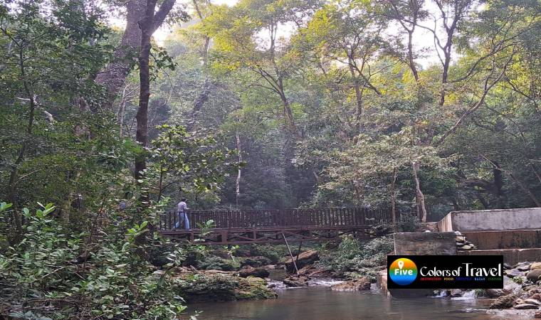 जिम कॉर्बेट वॉटरफॉल