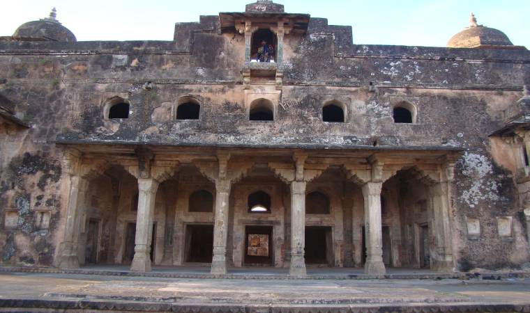 रोहतास गढ़ किला 