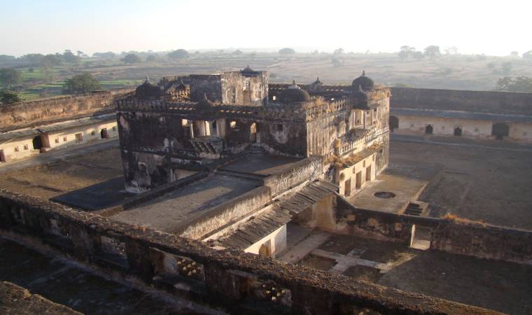 रोहतास गढ़ किला 