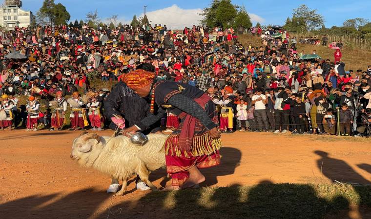 का-पोम्बलांग नोंगक्रेम