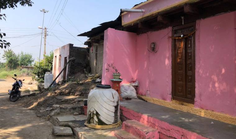 चौंडाला गांव