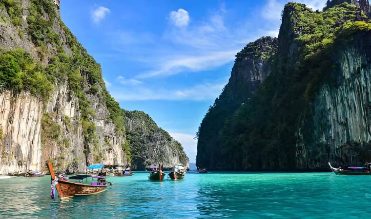 थाईलैंड