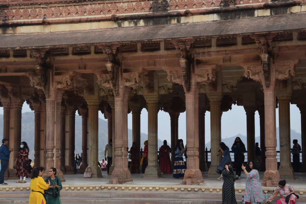 दीवान-ए-आम: आमेर किले का सबसे शानदार हिस्सा