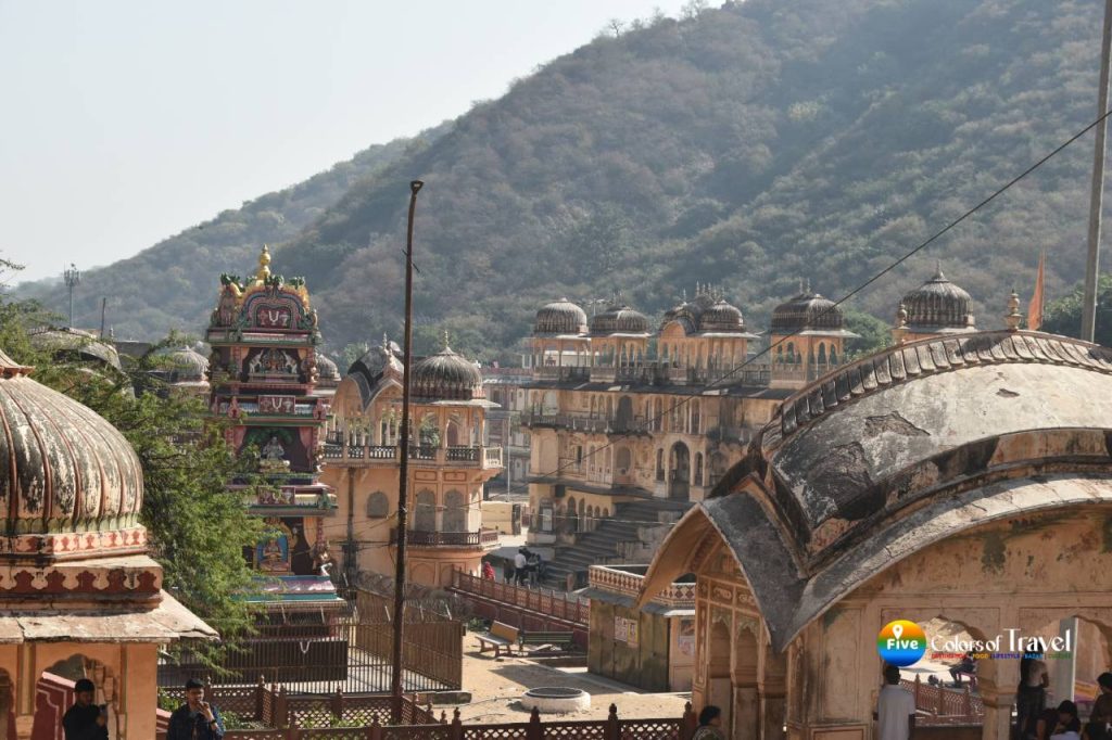 Galta ji-जयपुर का एक ऐसा ऑफ बीट डेस्टिनेशन - जहाँ के जलकुंड कभी नहीं सूखते