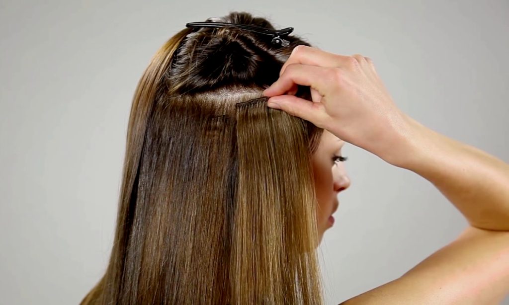 Hair Extension हेयर एक्सटेंशन