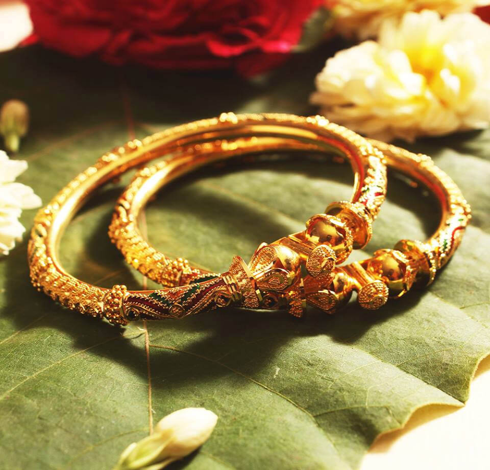 ट्रेडिशनल कंगन के ये डिज़ाइन बन गए हैं न्यू स्टाइल स्टेटमेंट