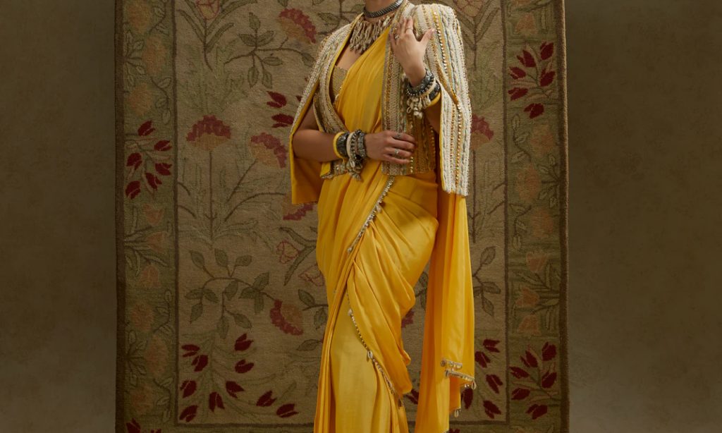 Saree cape