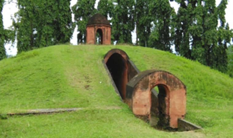 चराइदेव मोईदाम