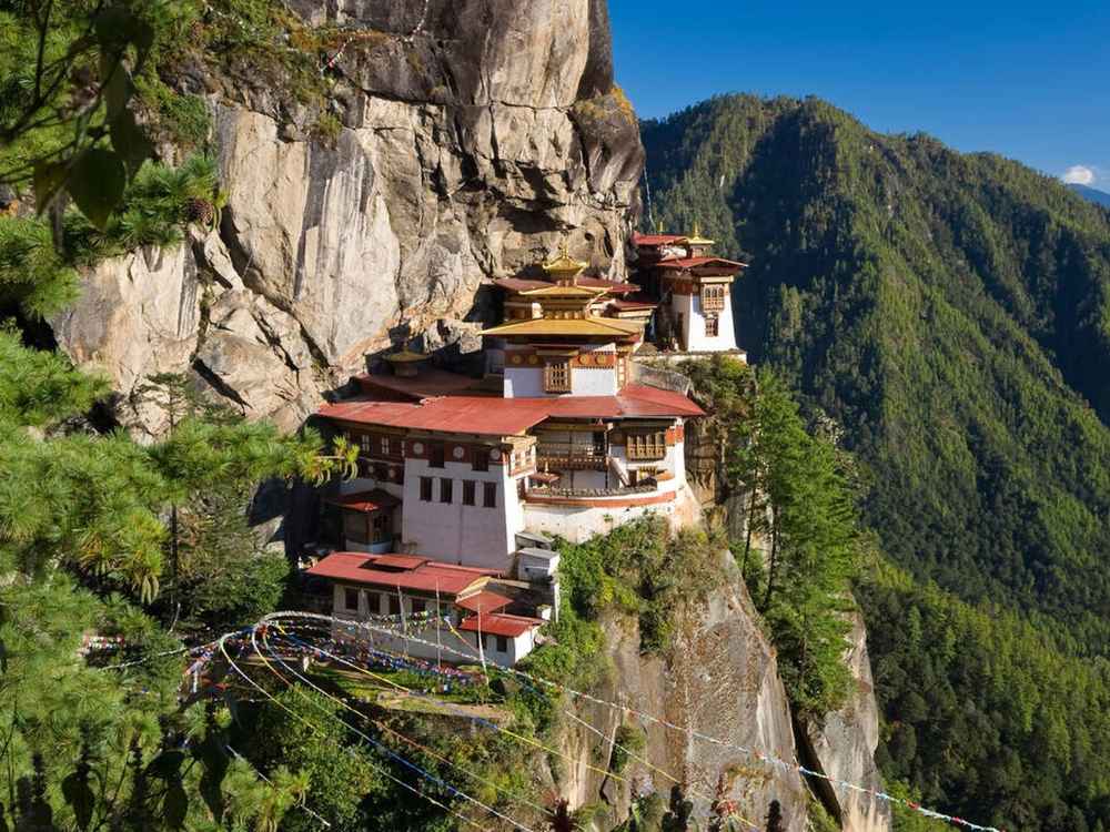 ₹50,000 में विदेश घूमने के 7 शानदार देश | Budget Foreign Trip 2026