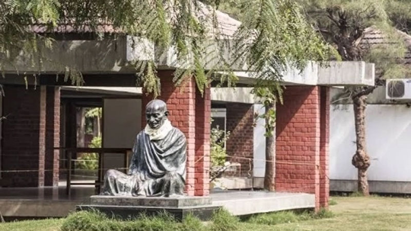 26 जनवरी