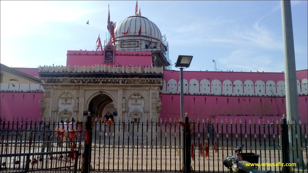  night-darshan-mysterious-temples-in-india-