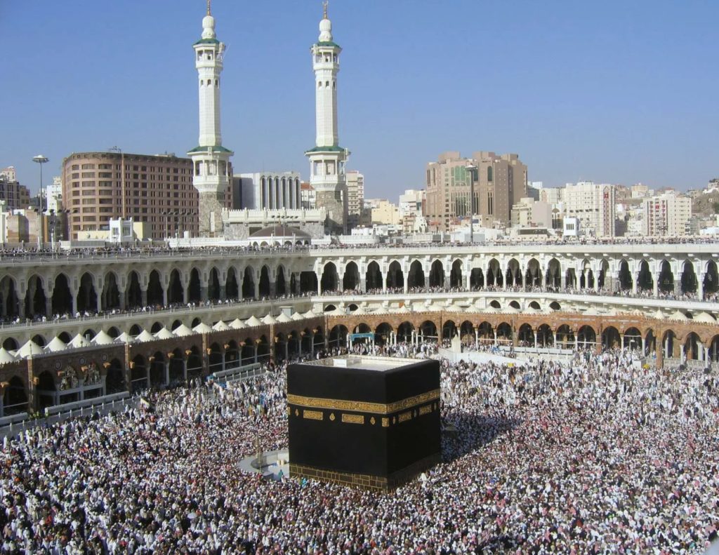 जानिए कैसे जाएं मक्का-मदीना? इतिहास, वीज़ा और पूरी जानकारी