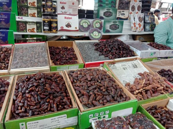 Khari Baoli खारी बावली: दिल्ली में है एशिया की सबसे बड़ी मसाला मंडी! 17वीं सदी से आज तक