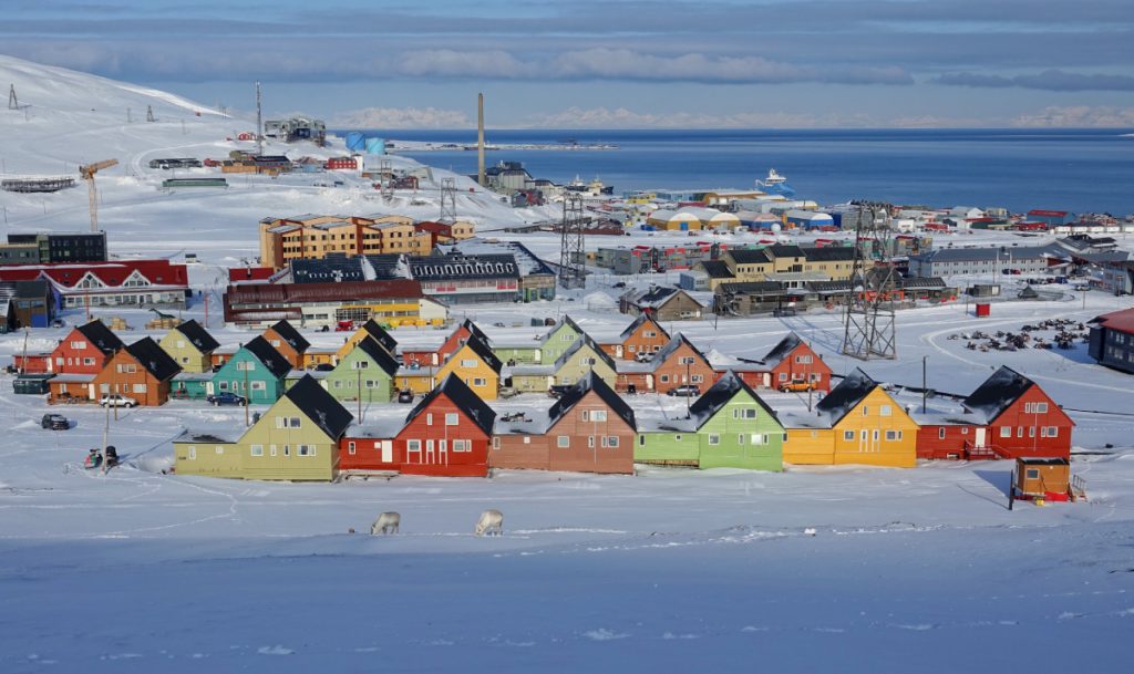 नॉर्वे का Longyearbyen, जानिए क्यों इस शहर में मरने की अनुमति नहीं है?