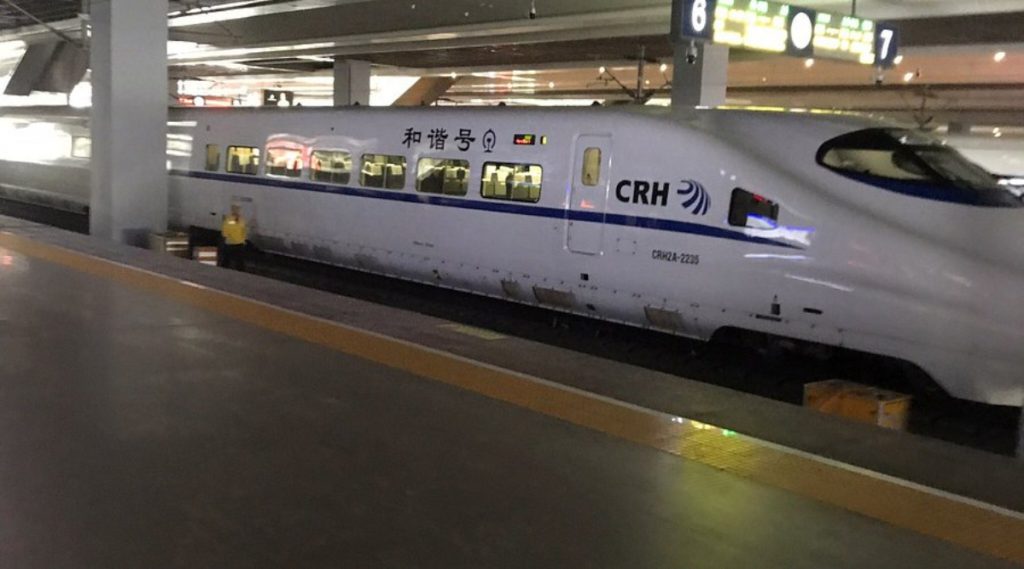 लंबाई और स्टेशनों में नंबर-1, लाखों यात्रियों की लाइफलाइन है ये मेट्रो नेटवर्क!