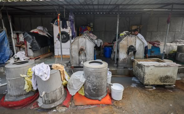 परंपरागत पेशा या विरासत? जानिए दिल्ली के धोबी घाट की सच्चाई!