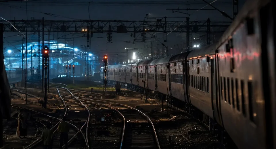 Awadh Assam Express
