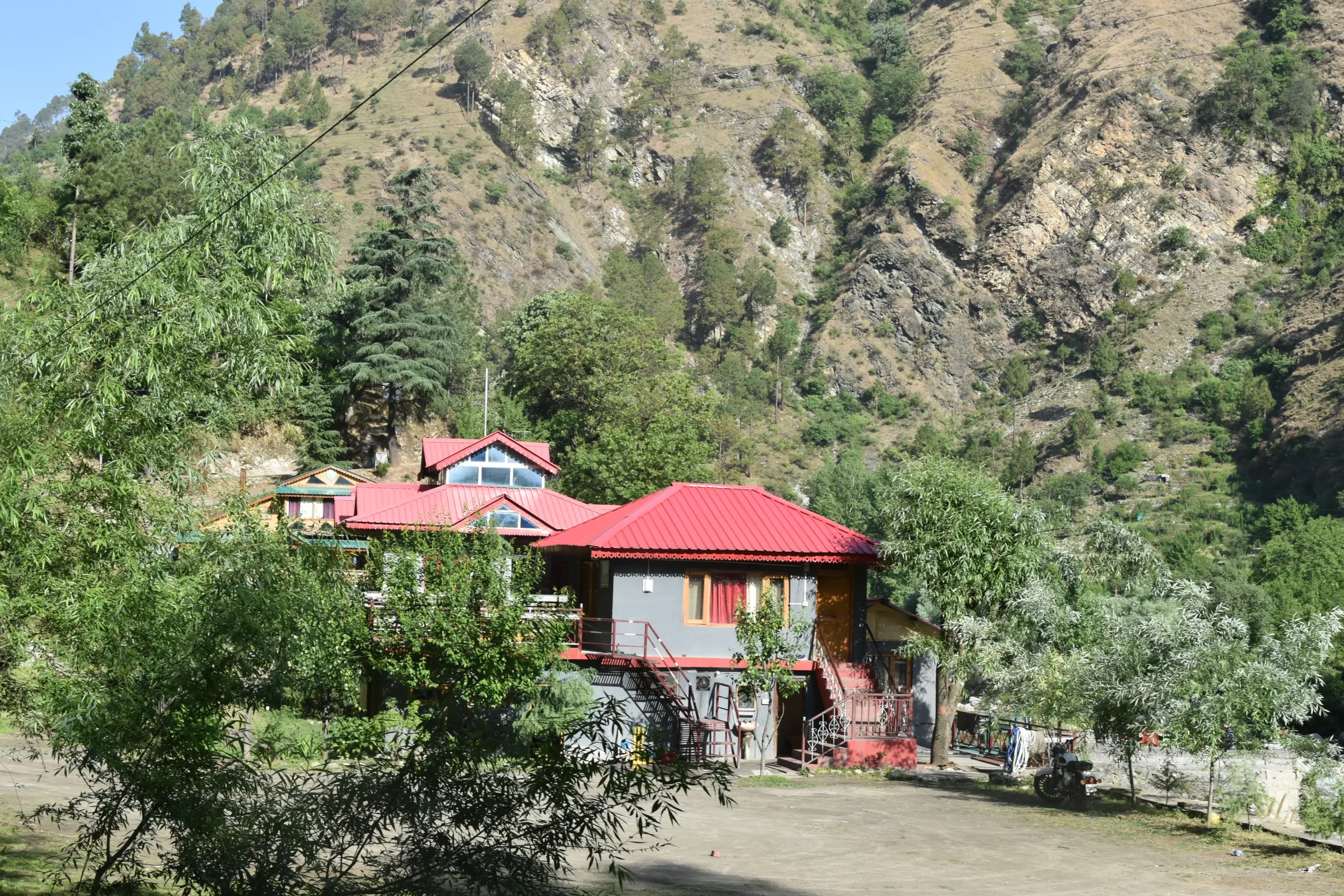 Tirthan Valley