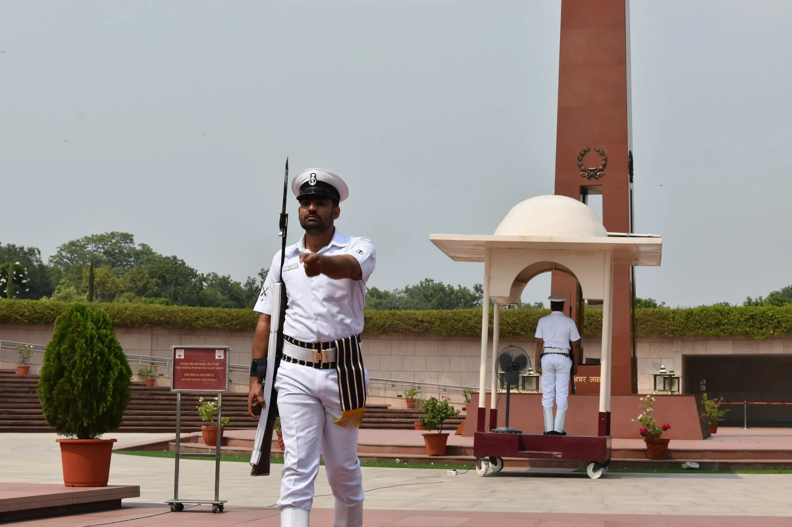India gate 
