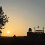 Lotus Temple- भीड़भाड़ भरी दिल्ली में शांति का बेहतरीन ठिकाना