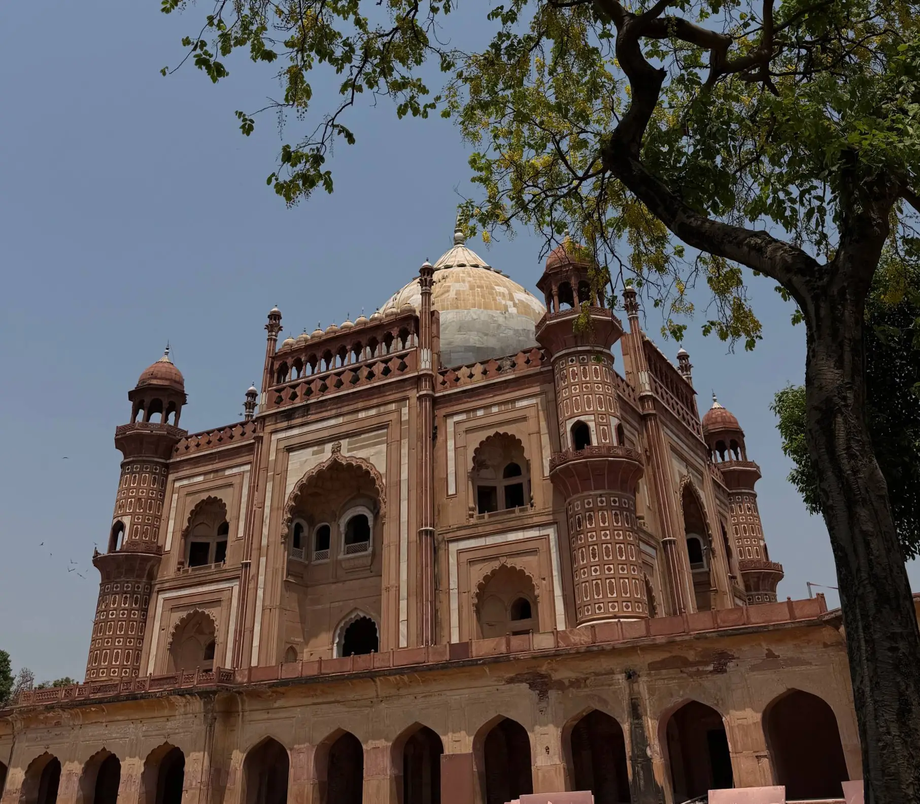 Safdarjung Tomb