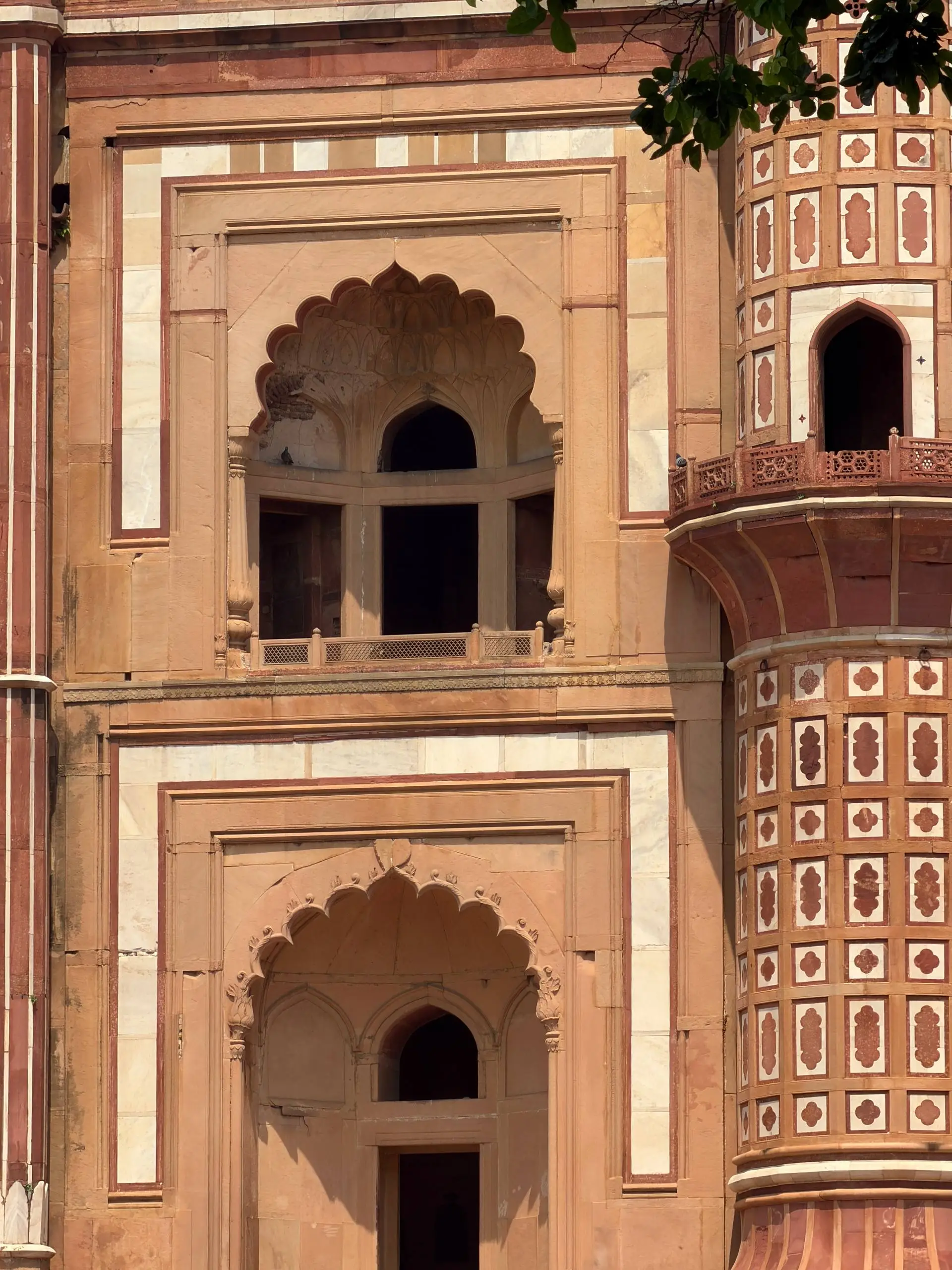 Safdarjung Tomb
