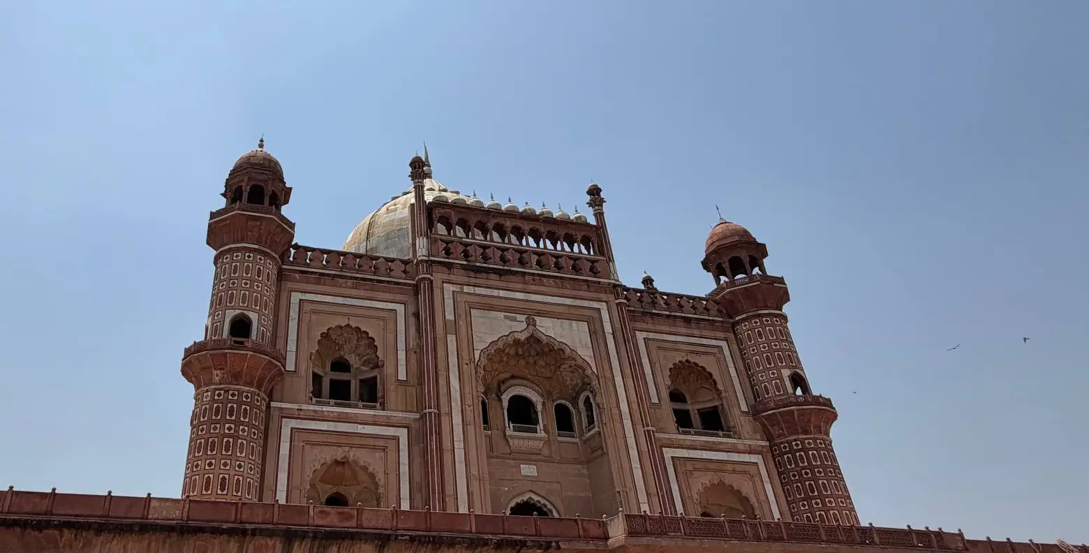 Safdarjung Tomb