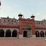 Travel News: पेड़ों को बच्चों की तरह पालते हैं यहां के लोग, इको विलेज की कहानी जानने पहुंच रहे दुनिया भर के सैलानी